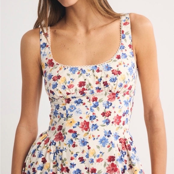 A&F Bra-Free Dylan Midi Dress in Cream Floral, NWT, size S - Picture 2 of 9